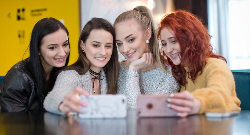 Osiągnij sukces Influencerki Beauty!