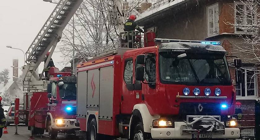 Zadymienie mieszkania na Powstańców Śląskich. Włącz Zello