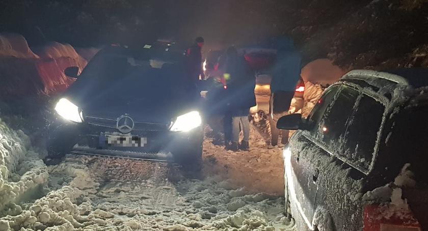 Kolejny raz drogą na Przełęcz Okraj nie da się przejechać