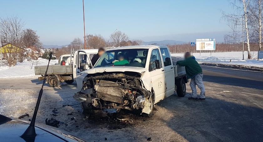 Utrudnienia w ruchu - zderzenie na skrzyżowaniu w Podgórzynie 