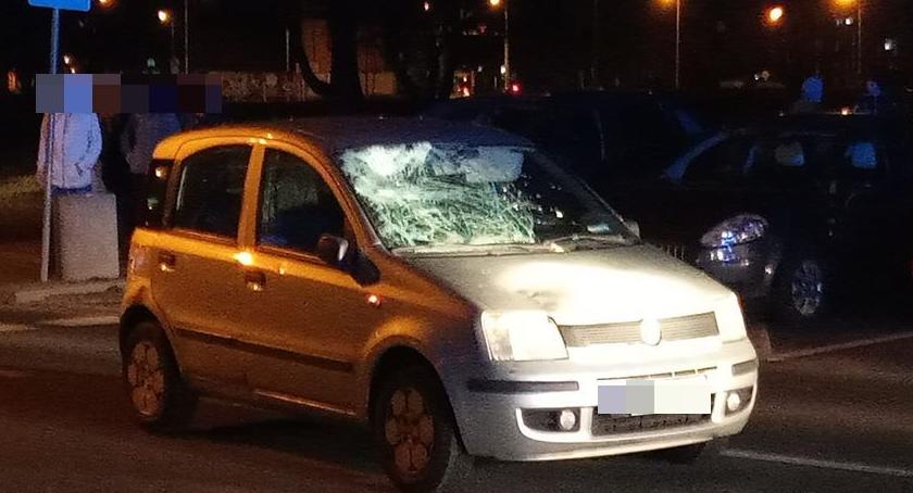 Ojciec z dzieckiem potrąceni na przejściu dla pieszych