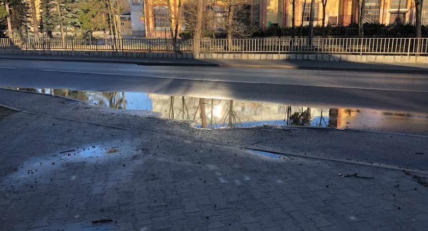 Powrócił koszmar ul. Wolności w Cieplicach 