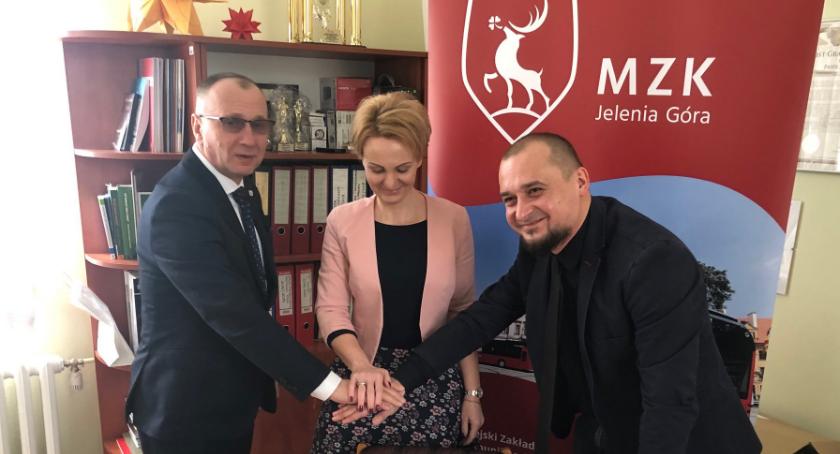 Mechanik podpisał umowę z MZK
