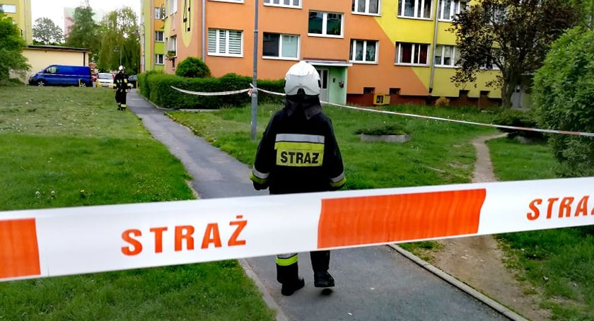 Alarm bombowy na Karłowicza