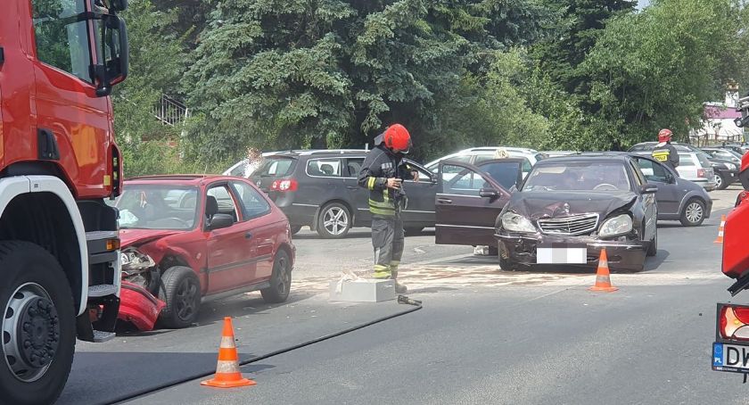 Wymuszenie pierwszeństwa i wypadek na Spółdzielczej