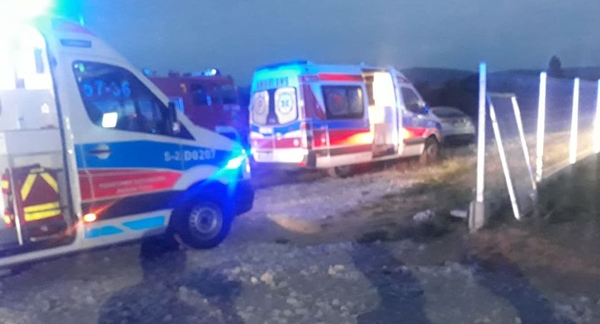 Tragedia w Ścięgnach. Nie żyje traktorzysta.
