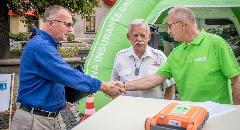 Defibrylator AED dla Jeleniej Góry