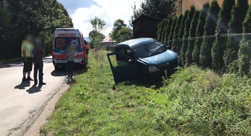 Zjechał z drogi i uderzył w betonowy przepust