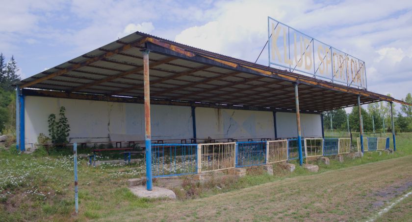 Konieczna modernizacja stadionu w Piechowicach