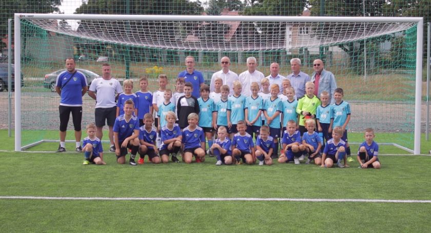 Nowoczesne boisko w Parku Sportowym Złotnicza zostało oddane do użytku