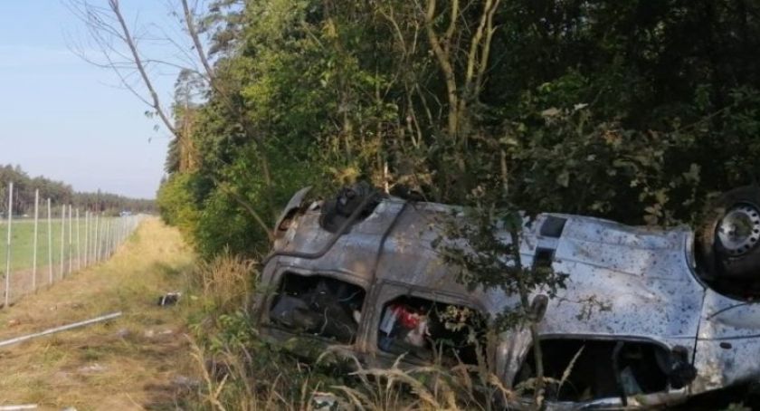 Tragedia na autostradzie A4 pod Bolesławcem. Zginęło 5 osób.