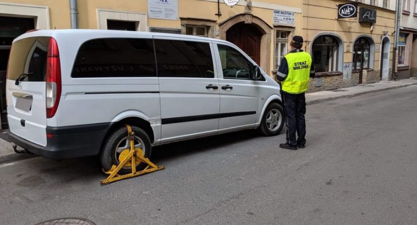 Kontrole w centrum miasta - jest znaczna poprawa