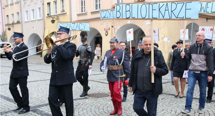 Narodowe czytanie w Jeleniej Górze