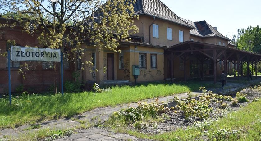 Pociągiem do Lwówka ? Tak, ale póki co z Legnicy a nie z Jeleniej Góry.