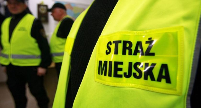 Awanturował się w markecie. Okazało się, że był poszukiwany