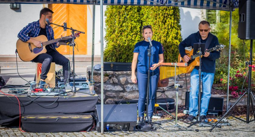 Piechowicki Dzień Jesieni z A.M.A. Trio