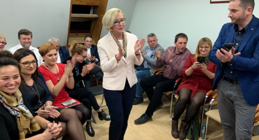 Wieczór wyborczy w KO i PiS – wypowiedzi