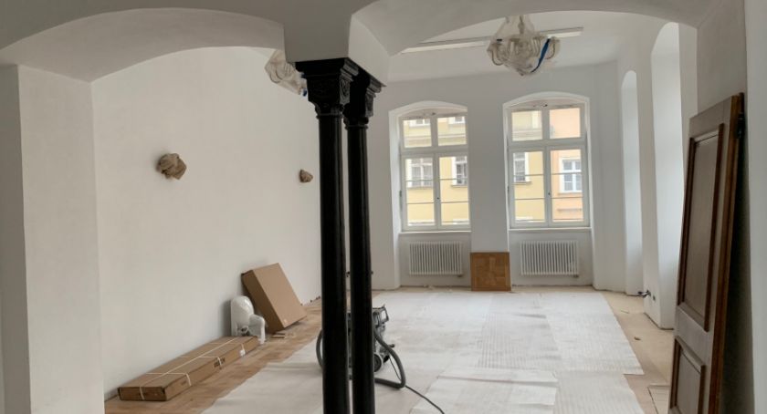 Dobiega końca remont Ratusza w Jeleniej Górze