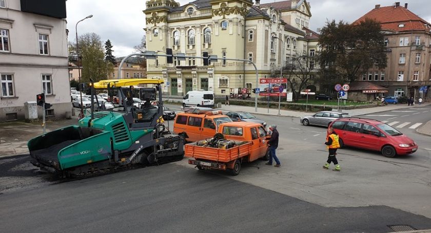 Kulminacja prac na Sudeckiej. Ulica może być czasowo zamknięta
