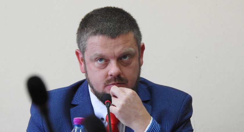 Szklarska Poręba : Jest nowy przewodniczący Rady Miejskiej i są wątpliwości.