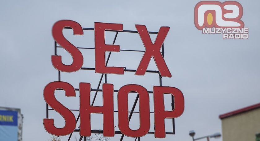 Włamał się do Sex Shopu. Nie bardzo wiedział po co