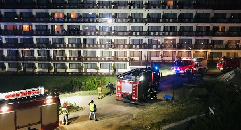 Alarm i ewakuacja w hotelu Gołębiewski w Karpaczu