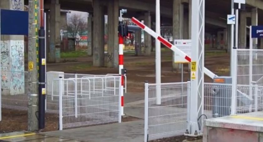 Historyczna chwila w Jeleniej Górze. Przystanek Zabobrze już działa.