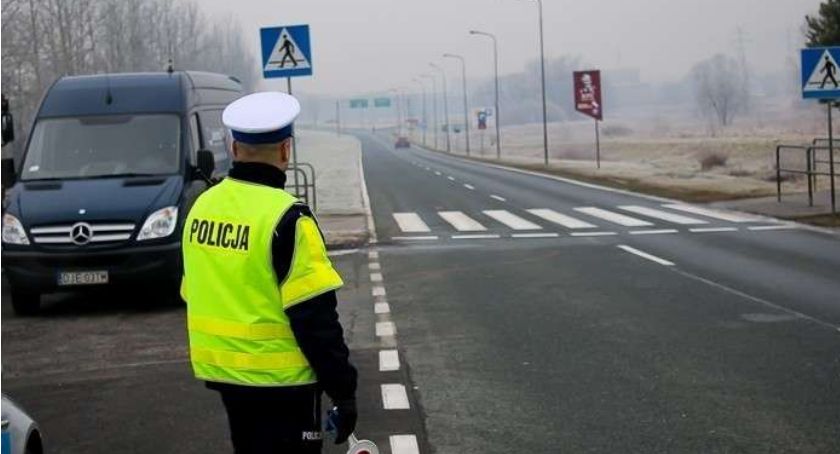 Koniec z kręceniem liczników? Policja będzie sprawdzać ich stan.