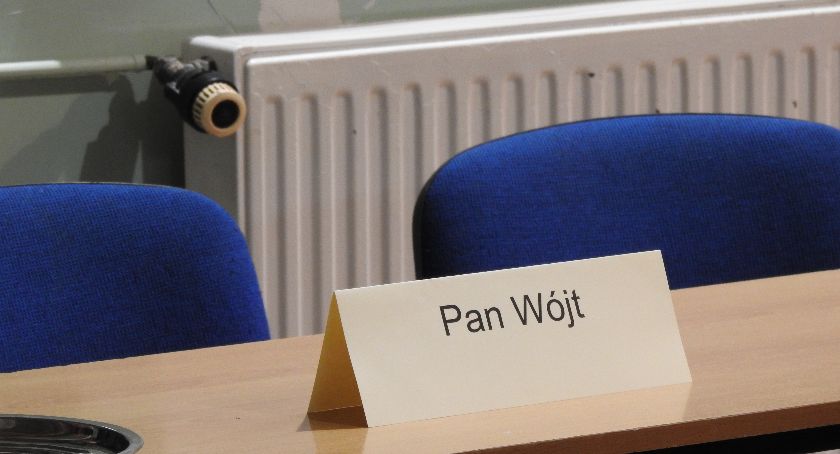 Spotkanie w sprawie likwidacji Szkoły w Sosnówce bez udziału wójta gminy Podgórzyn