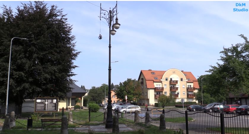 Pomnik Lampa Pamięci - Jelenia Góra Cieplice