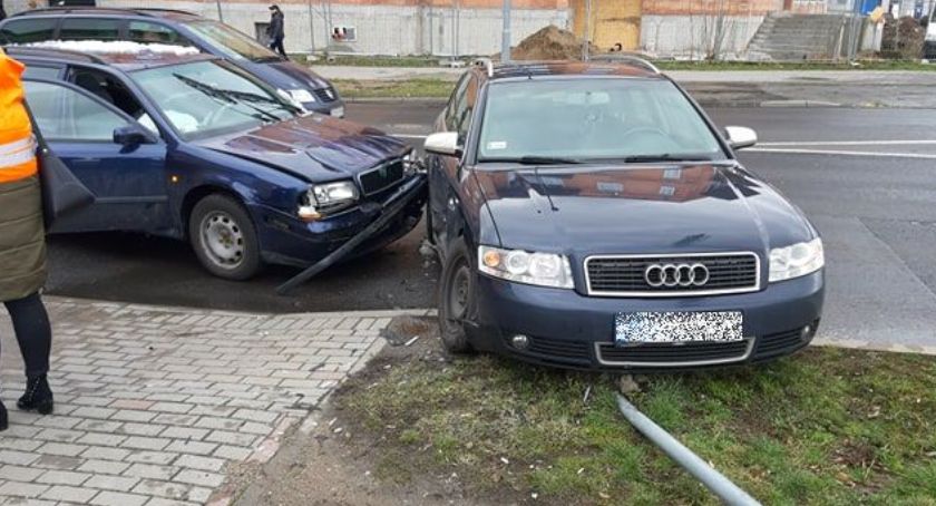 Zajechanie drogi i kolizja na Podwalu
