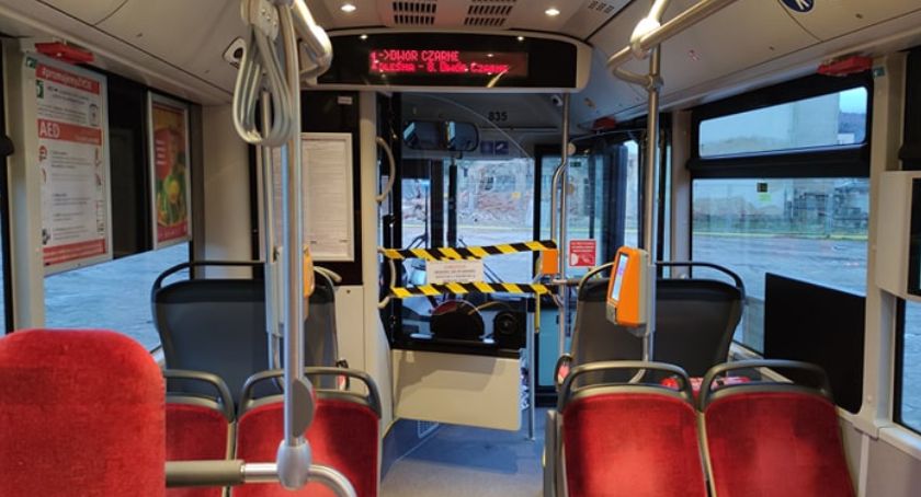 W autobusach MZK pojawiły się specjalne strefy bezpieczeństwa