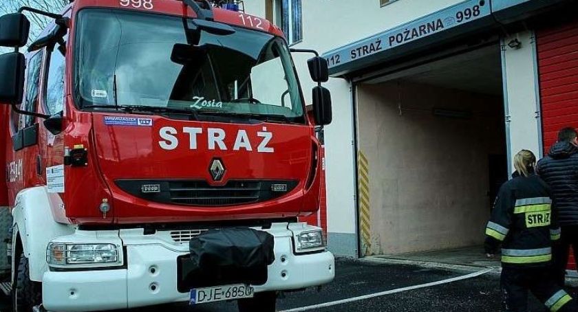 Wzywasz straż pożarną? - Pamiętaj aby informować o ewentualnym ryzyku zakażenia koronawirusem