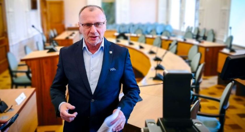Jerzy Łużniak : zachęcanie do udziału w wyborach byłoby skrajnie nieetyczne