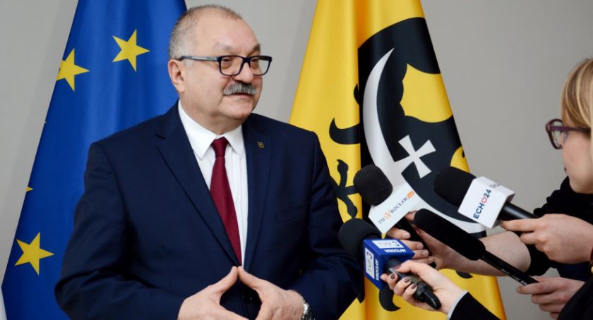 Dolnośląski Pakiet Wsparcia dla Ochrony Zdrowia - jak zostaną podzielone środki?