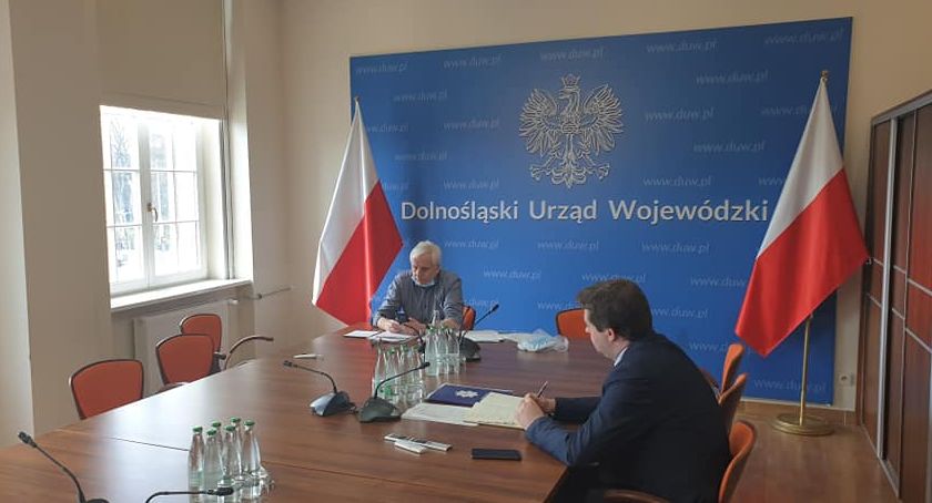 Koronawirus - powstają kolejne izolatoria