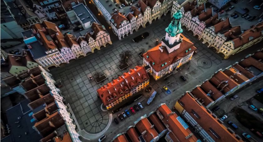 Jelenia Góra : 80 firm zawiesiło działalność, 5 zgłosiło likwidację