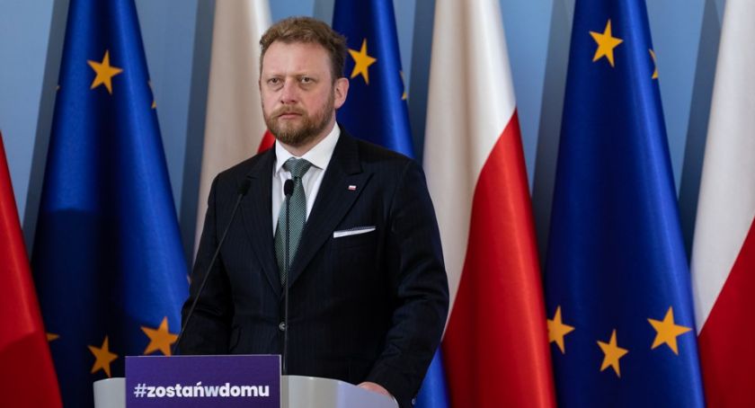 Rząd przedłużył zakazy i ograniczenia 