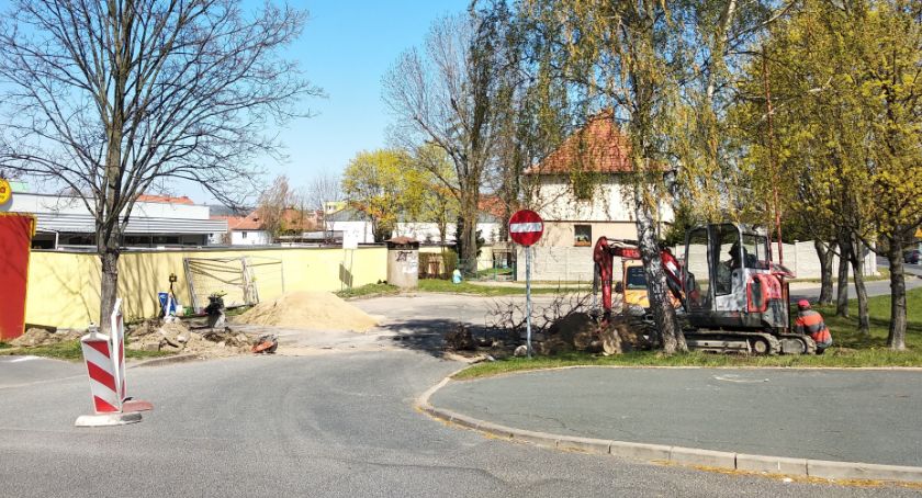 Ruszyły prace przy budowie węzła przesiadkowego na os. Orlim