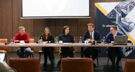 Urodziny i nowy partner Victorii Jelenia Góra