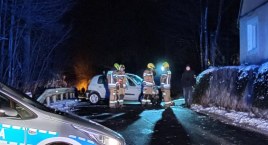 Zablokowana droga z Sobieszowa do Jagniątkowa - zdarzenie drogowe