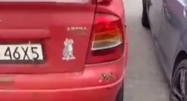 Awantura na parkingu przed sklepem w Cieplicach
