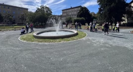 Plac Kościuszki otwarty po remoncie. Zieleń, woda i nowoczesna toaleta