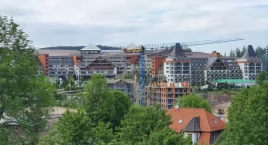 Pijany 19-latek pobił dwóch mężczyzn na studniówce w Karpaczu