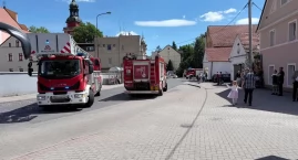Interwencja służb podczas procesji w Cieplicach