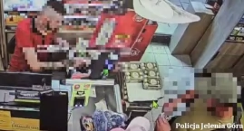 Zamiast oddać znaleziony portfel, zabrał go. 32-late&hellip;