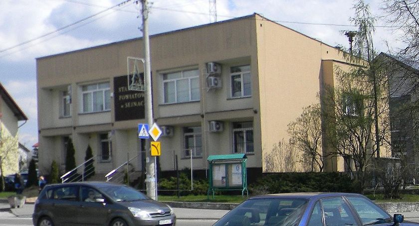 Od października do starostwa wjazd wózkami