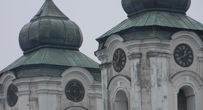 Jutro zmiana czasu na zimowy