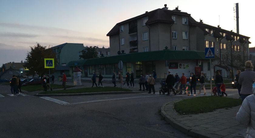Ponad sto osób przeszło wczoraj przez miasto w geście protestu