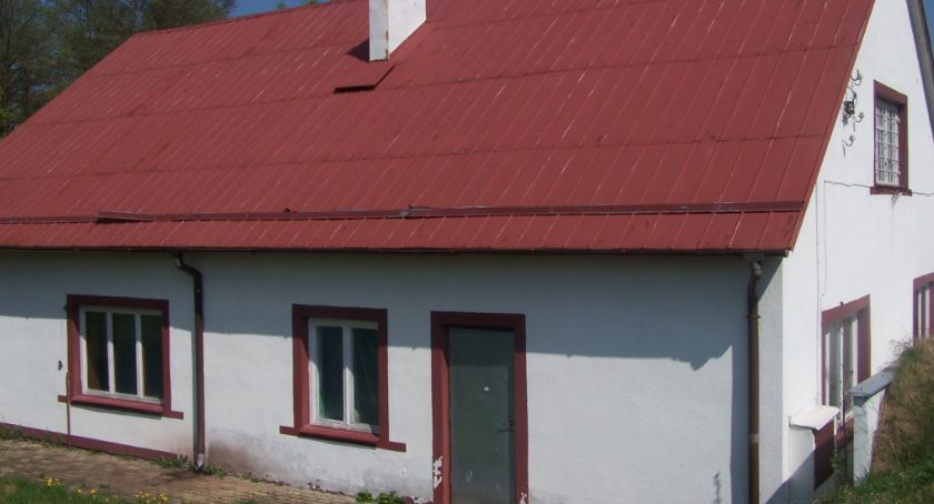 Dom na granicy na sprzedaż